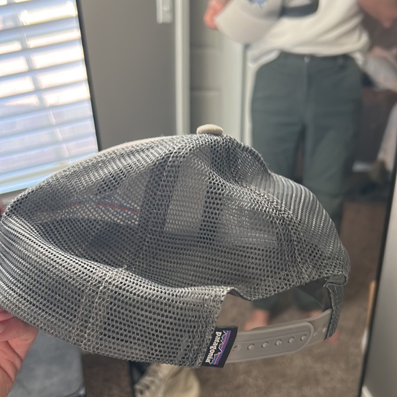 Patagonia trucker hat - Picture 2 of 2